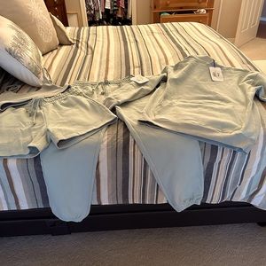 NWT Zyia Relaxation set in muted mint green